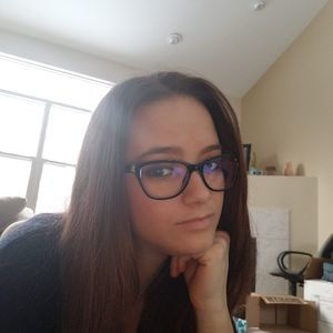 Meet your Posher, Briana